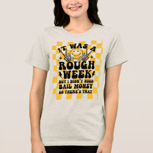 Camiseta Mãos de Esqueleto Retro Frase Engraçada