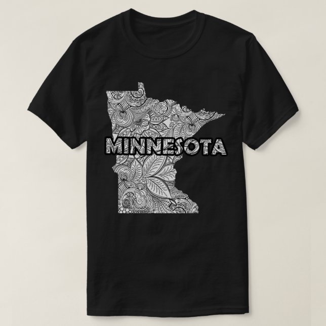 Camiseta Mapa artístico de Mandala de Minnesota com texto e (Frente do Design)