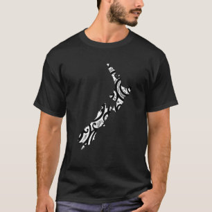 Camiseta Mapa da Nova Zelândia Tatto Tribal Maori Pattern D