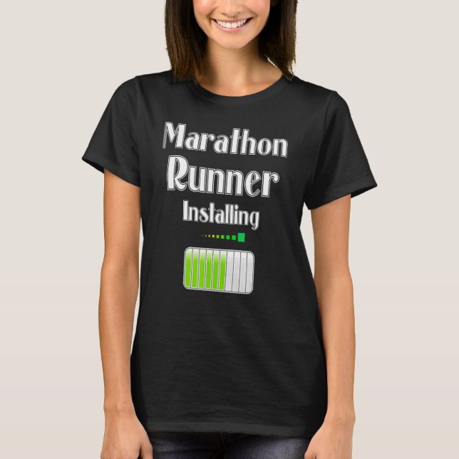Camiseta Marathon Runner Installing Funny Running Corrida S (Frente)