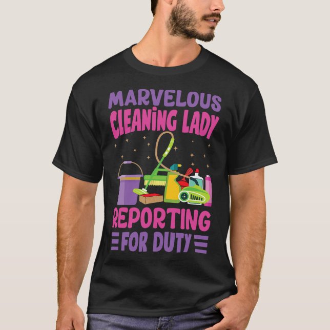 Camiseta Maravilhosa Senhora de Limpeza se Apresentando - D (Frente)