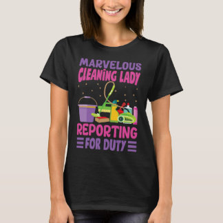 Camiseta Maravilhosa Senhora de Limpeza se Apresentando par