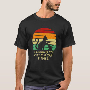 Camiseta Marcando Meu Gato Em Memórias De Gato Gato Sobre O