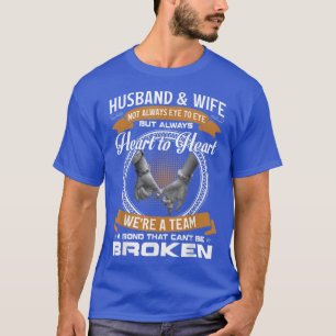 Camiseta Marido E Esposa Nem Sempre Olham Para Os Olhos, Ma