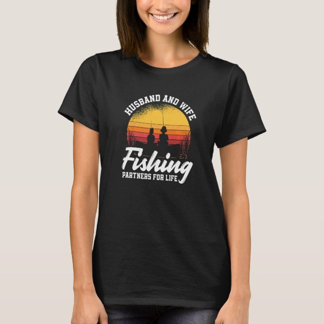 Camiseta Marido e Mulher Parceiros de Pesca Para a Vida  Pe (Frente)