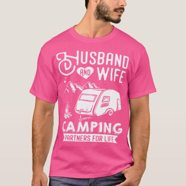 Camiseta Marido E Parceiros Para Campos De Esposa Para A Vi (Frente)