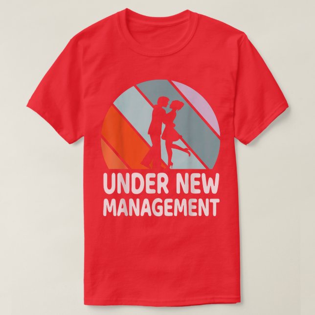 Camiseta Marido Esposa Dançando Juntos Casamentos Sob Novas (Frente do Design)