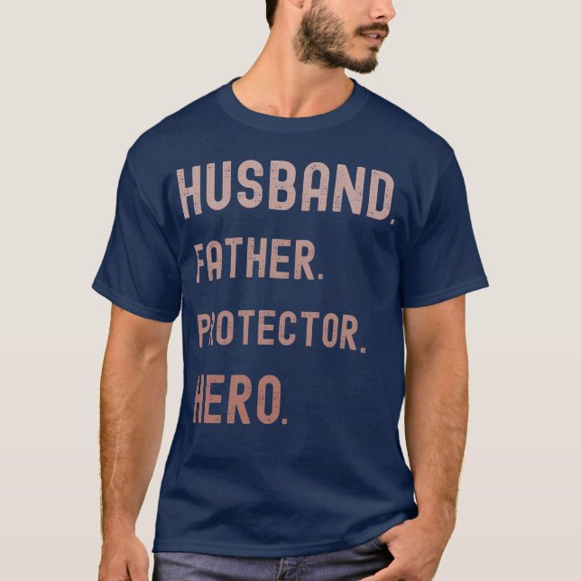 Camiseta Marido Padre Protetor Hero Vintage (Frente)