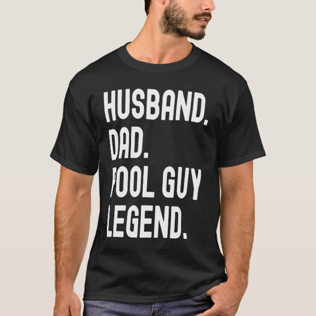 Camiseta Marido Pai Cara do Pool Lendário (Frente)