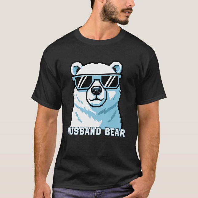 Camiseta Marido Urso Pixel Urso Óculos de Sol (Frente)