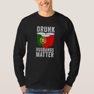 Camiseta Maridos Bêbados Importam Bandeira de Portugal  Beb