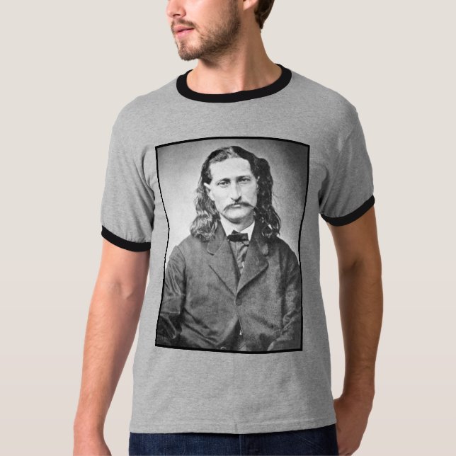 Camiseta Marshal Wild Bill Hickok Old West Guncater (Frente)