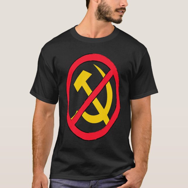 Camiseta Martelo e foice dizem não ao comunismo e aos socia (Frente)