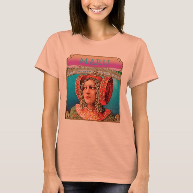 Camiseta Maru Exotic Woman Boho Long trenchendo Tee (Frente)