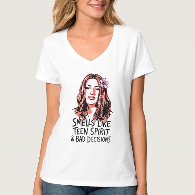 Camiseta Más decisões vêm padrão (Frente)