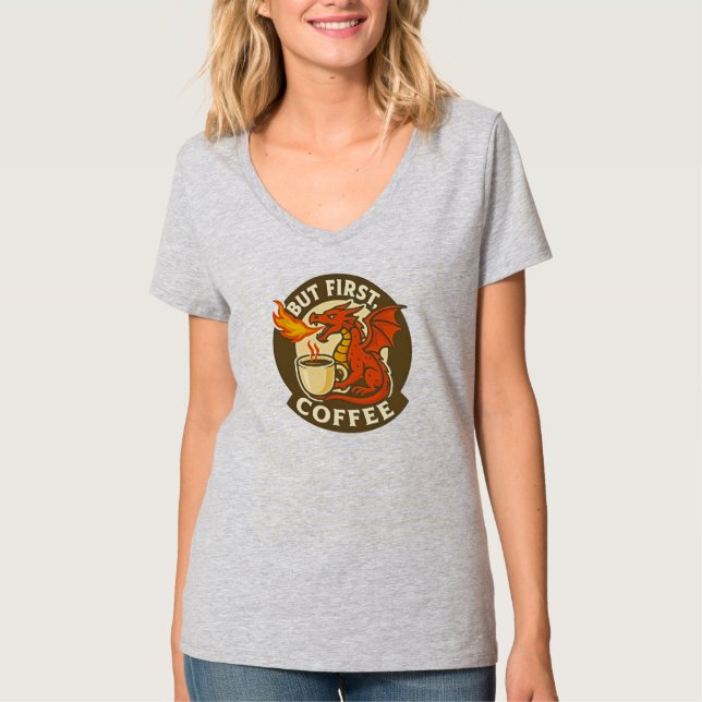 Camiseta Mas Primeiro Café dragão engraçado viciado em java (Frente)
