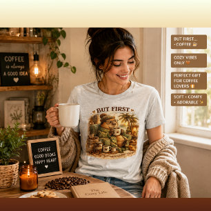 Camiseta Mas Primeiro Capivara de Café Lendo Livro Animal F