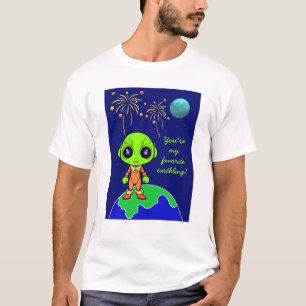 Camiseta masculina com Alienígena e fogos de artif