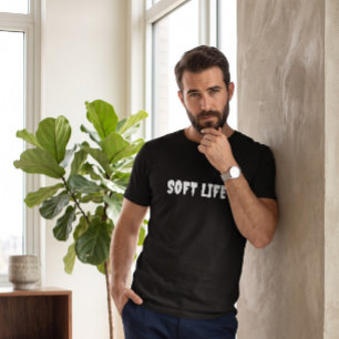 Camiseta masculina com citação Soft Life   Camiset