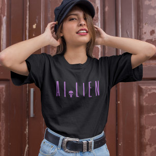 Camiseta Mashup de IA e alienígena minimalista e humorístic