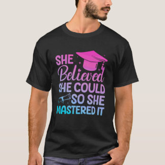 Camiseta Masters Degree Graduation Art For Women Girl Maste