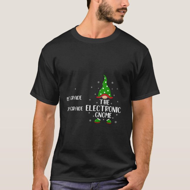 Camiseta Matching Family Group The Electronic Gnome Christm (Frente)