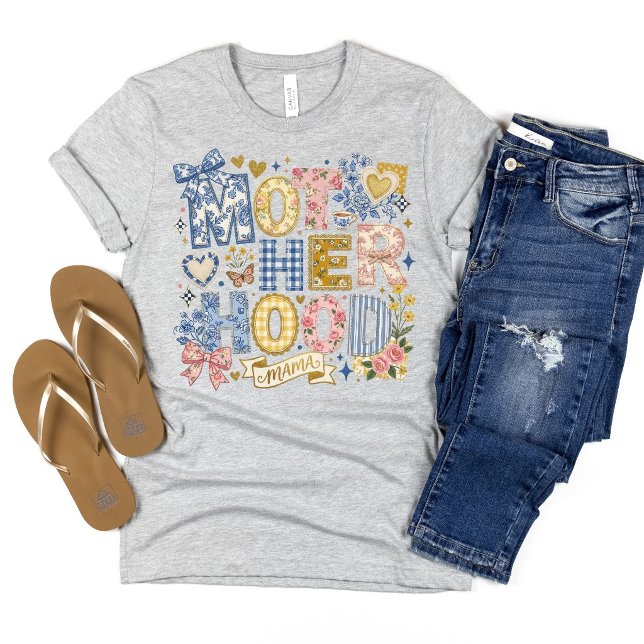 Camiseta Maternidade Coquette Laços Mamãe Mãe (Motherhood Mom Mama T-shirt with florals and coquette bows, Trendy and Stylish. A gift for every mom)