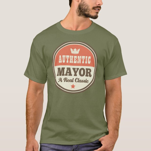 Camiseta Mayor autêntico presente (engraçado) (Frente)