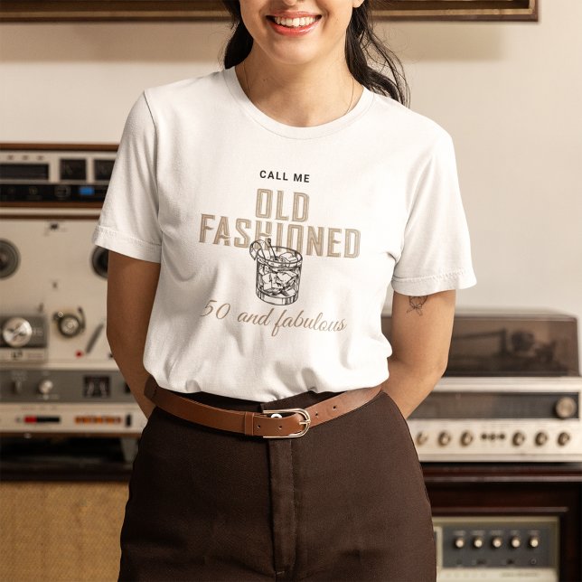 Camiseta Me chame de Uísque Idiota Idiota (Criador carregado)