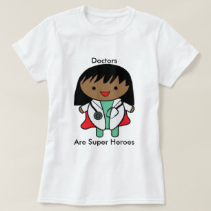 Camiseta Médica Negra Super Herói Personalizar