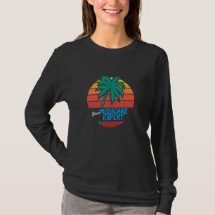 Camiseta Medicare Insurance Agent Retro Summer Vacation Gra