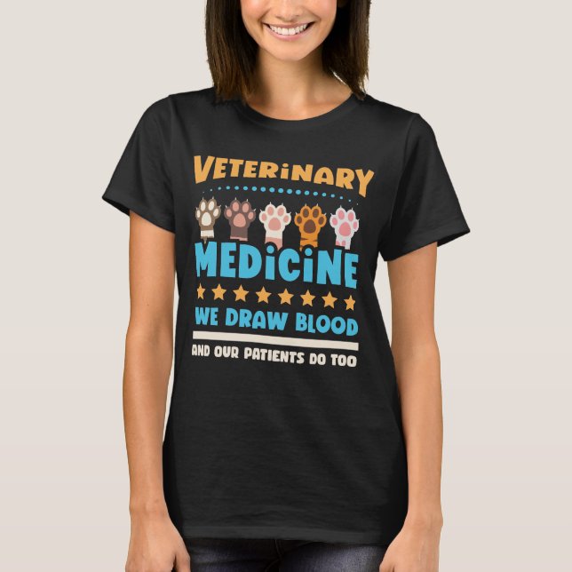 Camiseta Medicina Veterinária Nós Desenhar Sangue (Frente)
