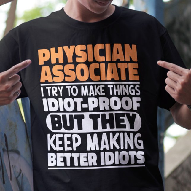 Camiseta Médico Associado Eu Tento Engraçado (Criador carregado)