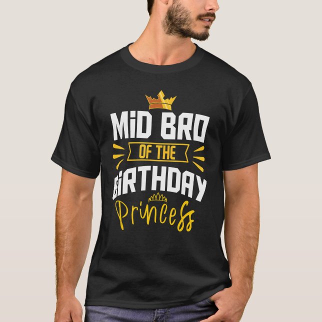 Camiseta Médio Irmão Da Festa De Aniversário Princesa Bday  (Frente)