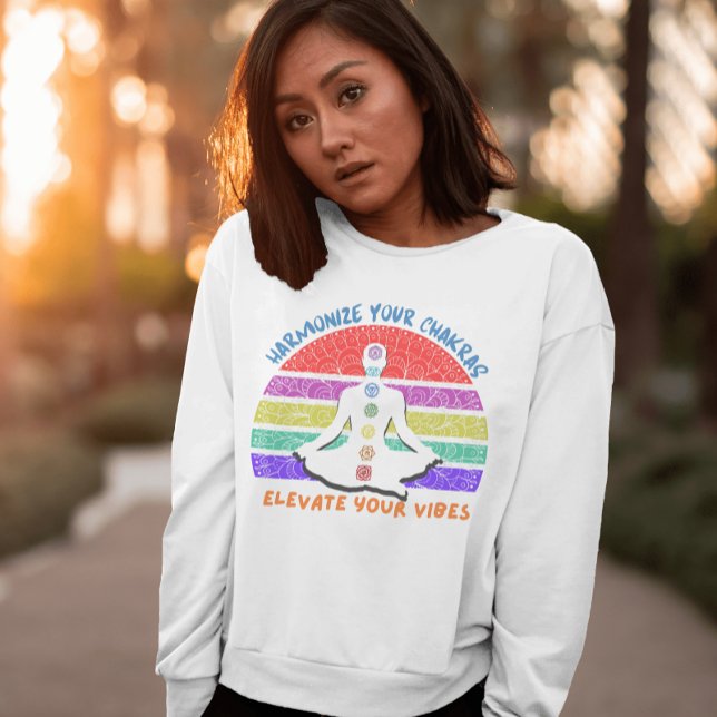 Camiseta Meditação Chakra Yoga Rainbow Sunset (Criador carregado)