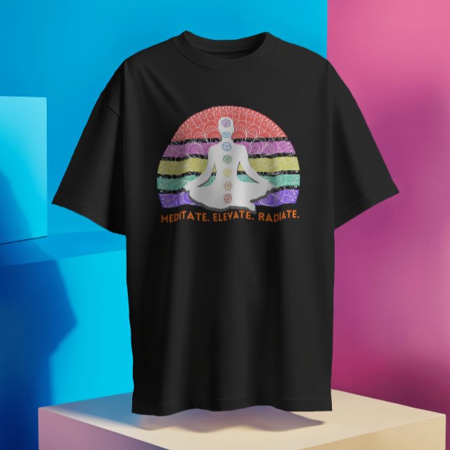 Camiseta Meditação Chakra Yoga Rainbow Sunset (Criador carregado)