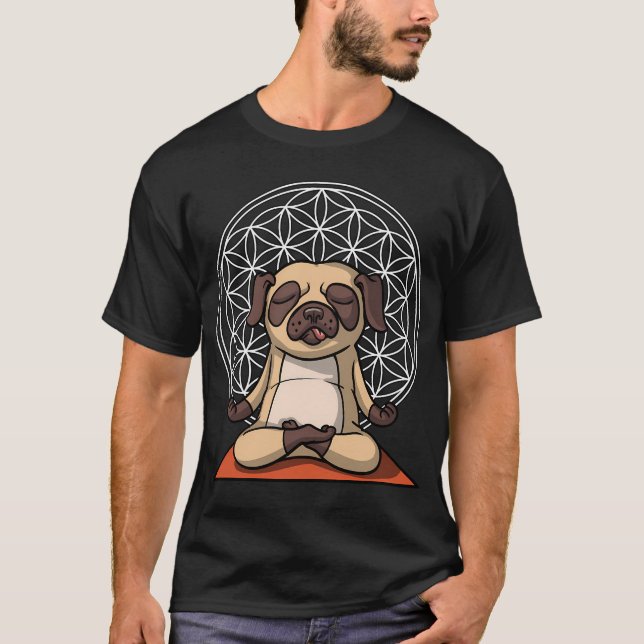 Camiseta Meditação do Cão Pug (Frente)