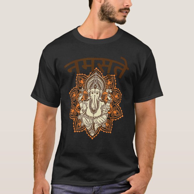 Camiseta Meditação Yoga Gansha Namaste Sanskrit Namaste (Frente)