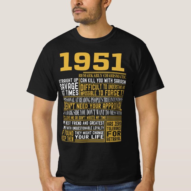 Camiseta Melhor Nascer em 1951 Facts for Mens, Womens, Bday (Frente)