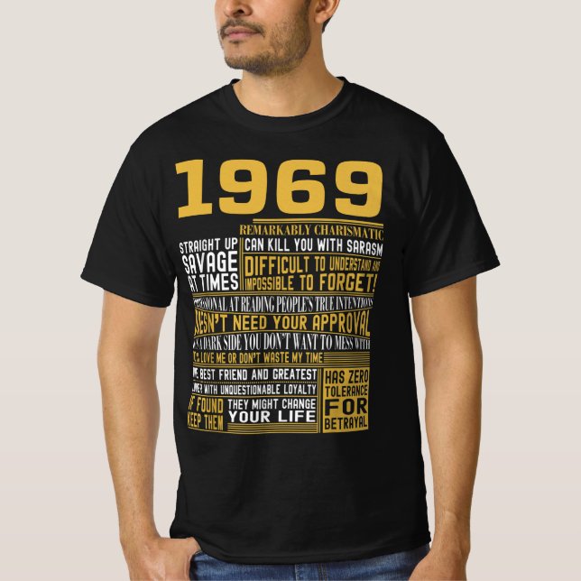 Camiseta Melhor Nascer em 1969 Facts for Mens, Womens, Bday (Frente)