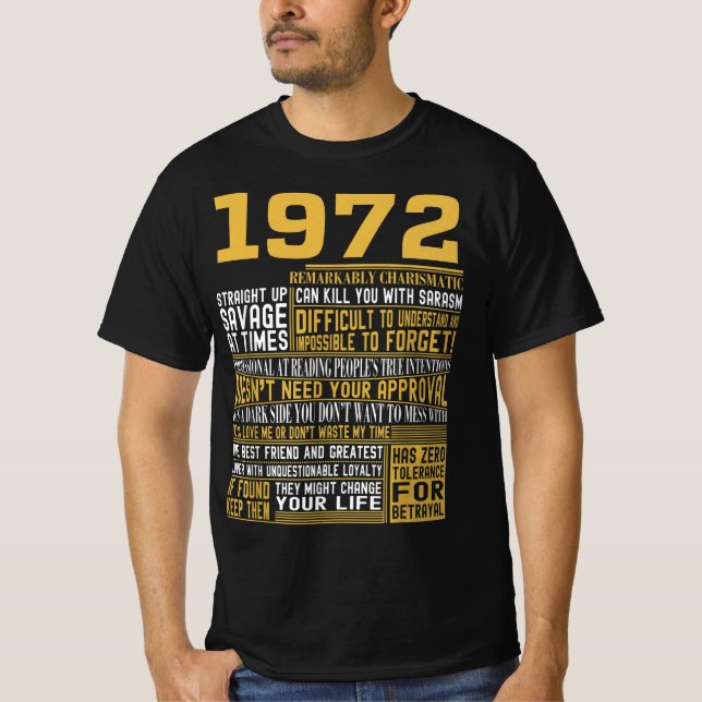 Camiseta Melhor Nascer em 1972 Facts for Mens, Womens, Bday (Frente)