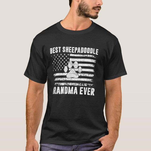 Camiseta Melhor Sheepadoodle Avó Nunca Sheepadoodle (Frente)