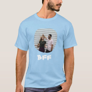 Camiseta Melhores Amigos para o BFF carregar sua foto quadr