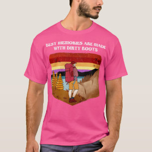 Camiseta Melhores Memórias Feitas Em Botas Sujas Engraçadas