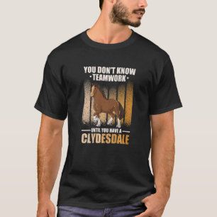 Camiseta Meme de Cavalo de Tração para um Cavaleiro Clydesd