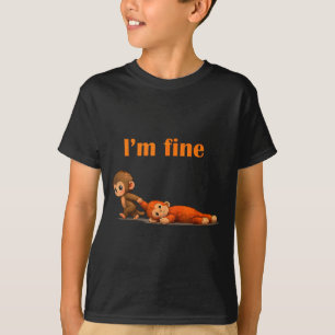 Camiseta Meme do macaco socando o animal de pelúcia abraçad