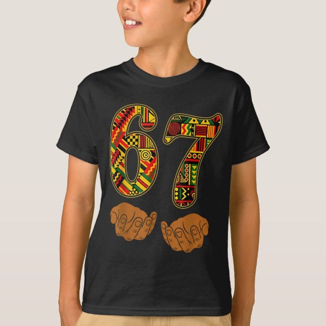 Camiseta Meme Engraçado 6 7 Seis Sete Mês da História Negra (Frente)