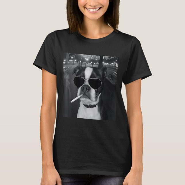 Camiseta Meme Engraçado de Cachorro Fumando Cigarro Meme de (Frente)