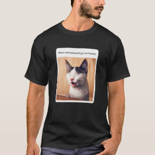 Camiseta Memória Cat Quando Alguém Me Traz Pretzel
