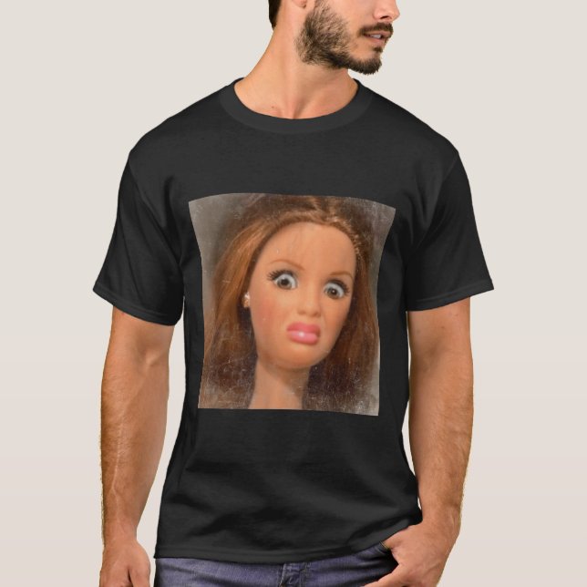 Camiseta Memória da Face da Boneca Engraçada _1 (Frente)